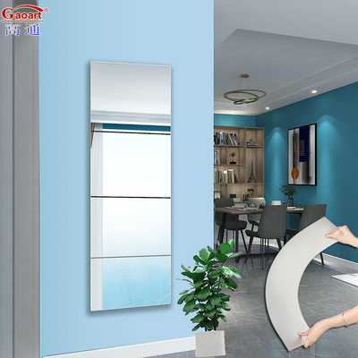 Espejo acrílico de chapa de plata con arco de tamaño personalizado para decoración de baño
