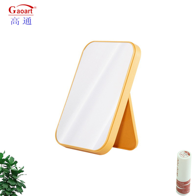 Espejo de maquillaje portátil y mesa de baño con diseño compacto