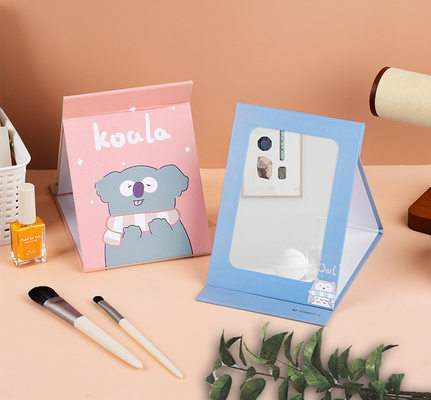 Maquillaje plegable en forma de corazón maquillaje cosmético pequeño con logotipo adicional Sí espejo