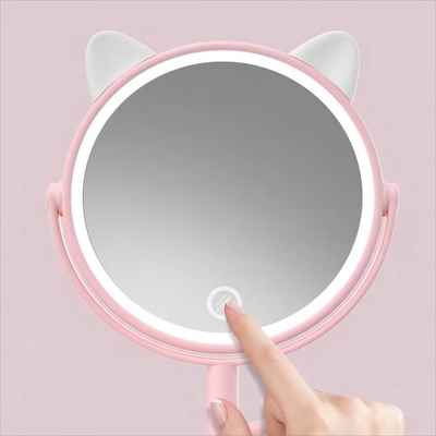 Mejore su arsenal de belleza con nuestro espejo de maquillaje de alto rendimiento