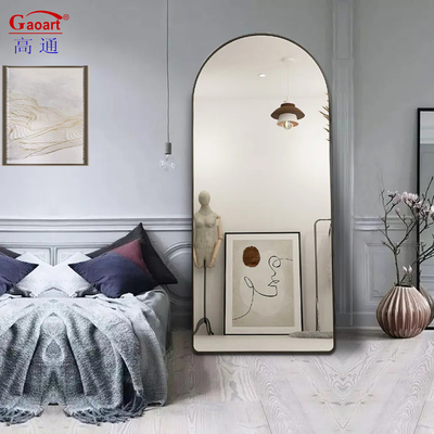 Crear un espacio elegante y funcional con un espejo de vestidor
