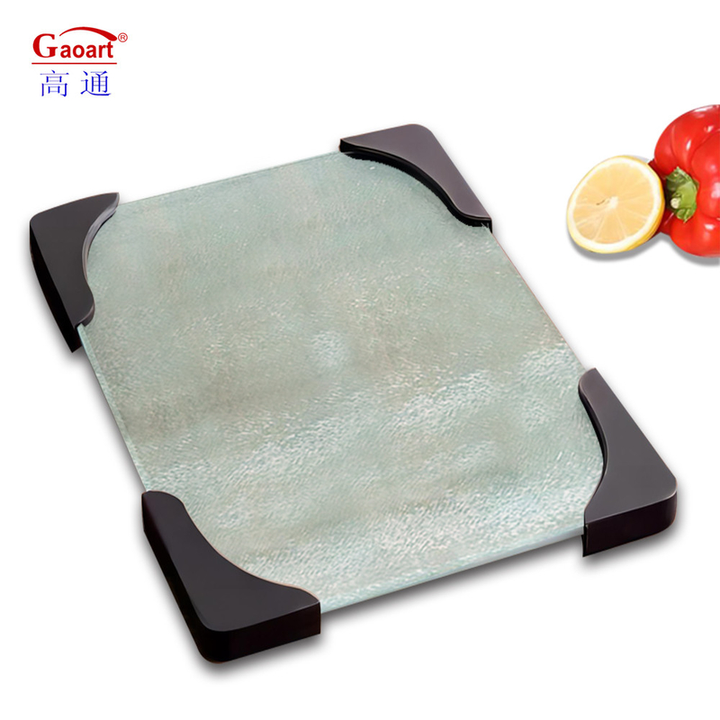 Tabla de corte de vidrio templado con herramienta de cocina para todas las estaciones con bordes de caucho