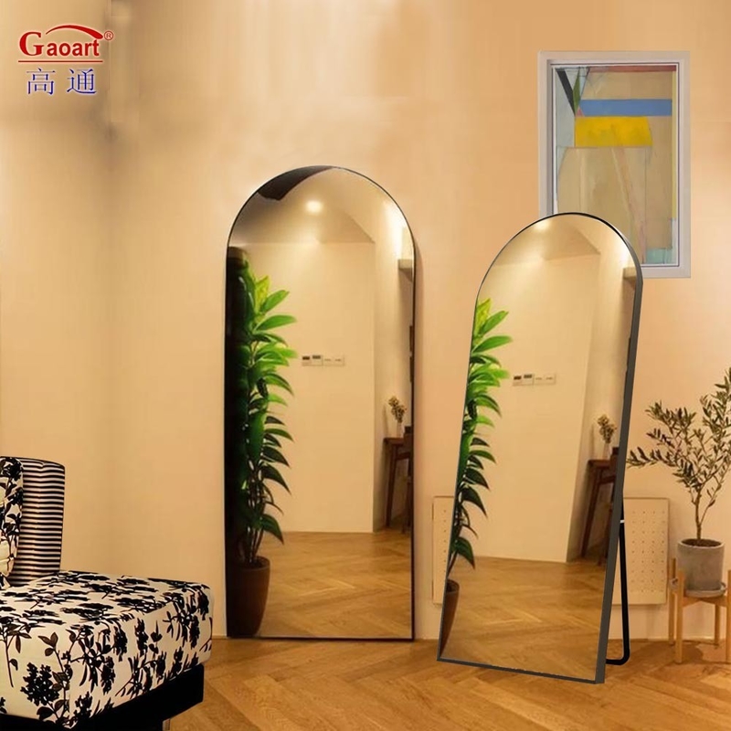 Muy vendido Moderno Estilizado Cuadro de aleación de aluminio Espejo de longitud completa para la decoración del hogar