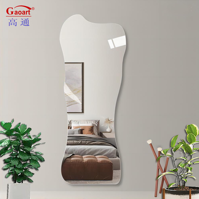 Eleva la decoración de tu hogar con nuestro elegante y funcional espejo de vestimenta